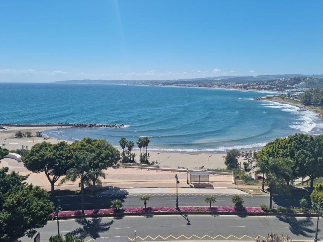 Apartamento Playa Del Cristo Estepona Buitenkant foto